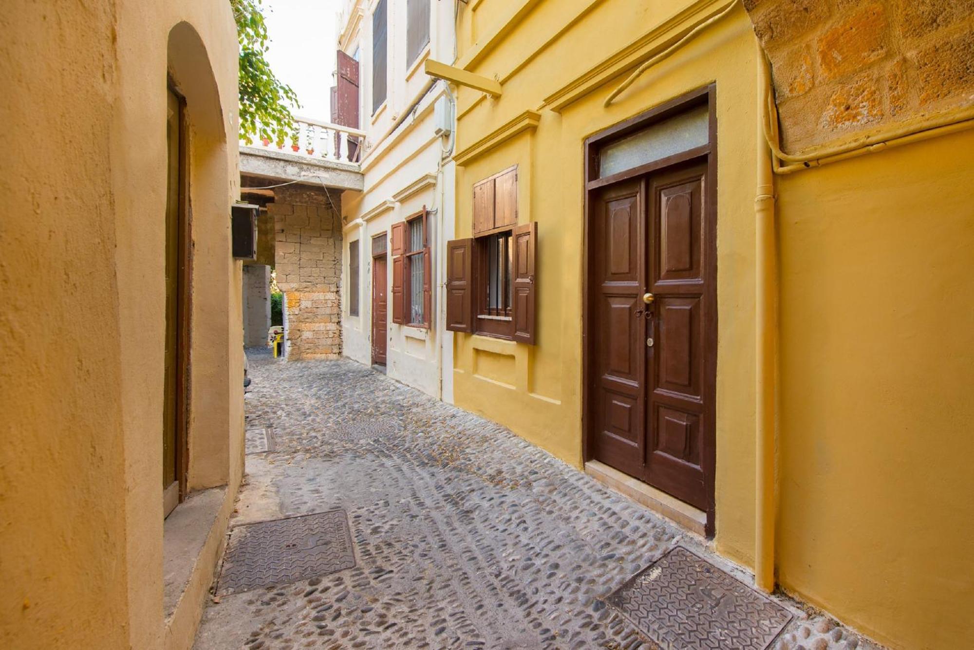 Knights Of Old Town Apartment Rhodes City Exterior photo